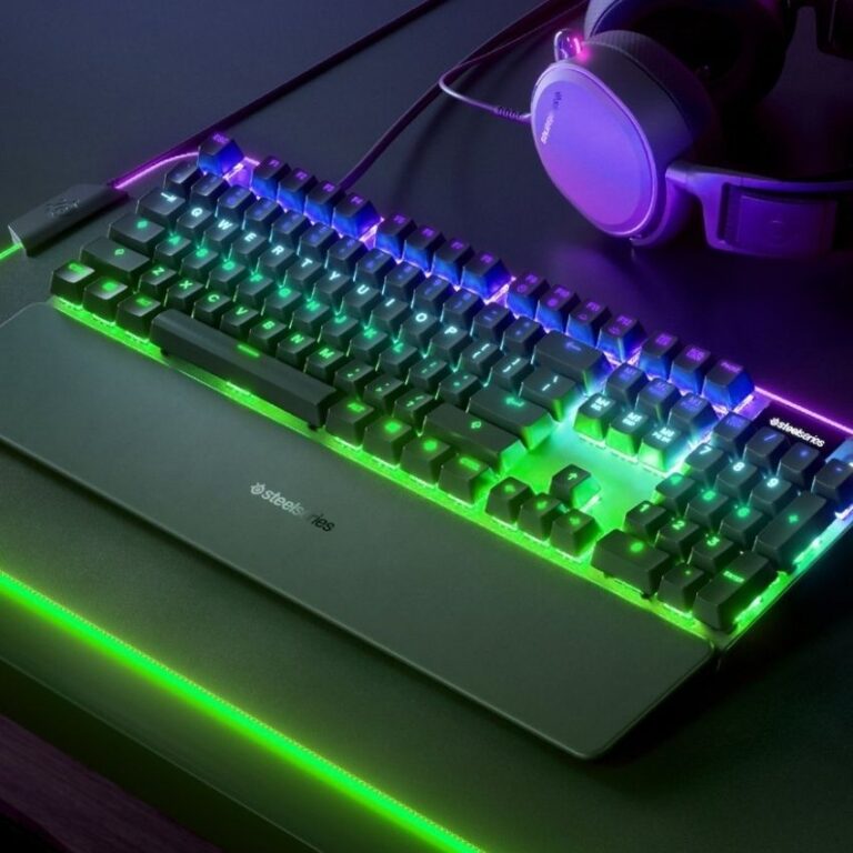 Gaming tastatur med LED belysning